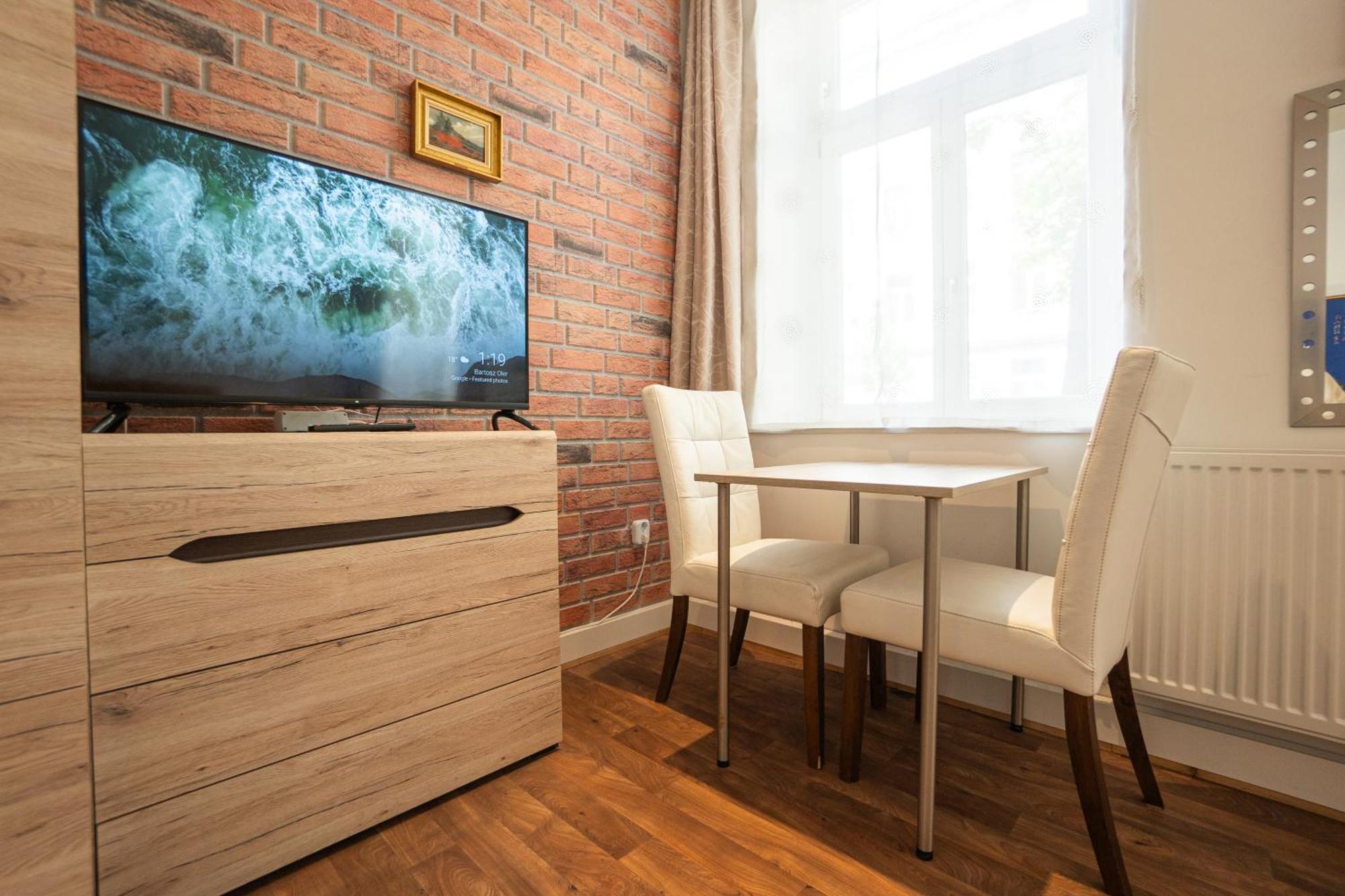 Budget Double Room,1770237721:JPEG